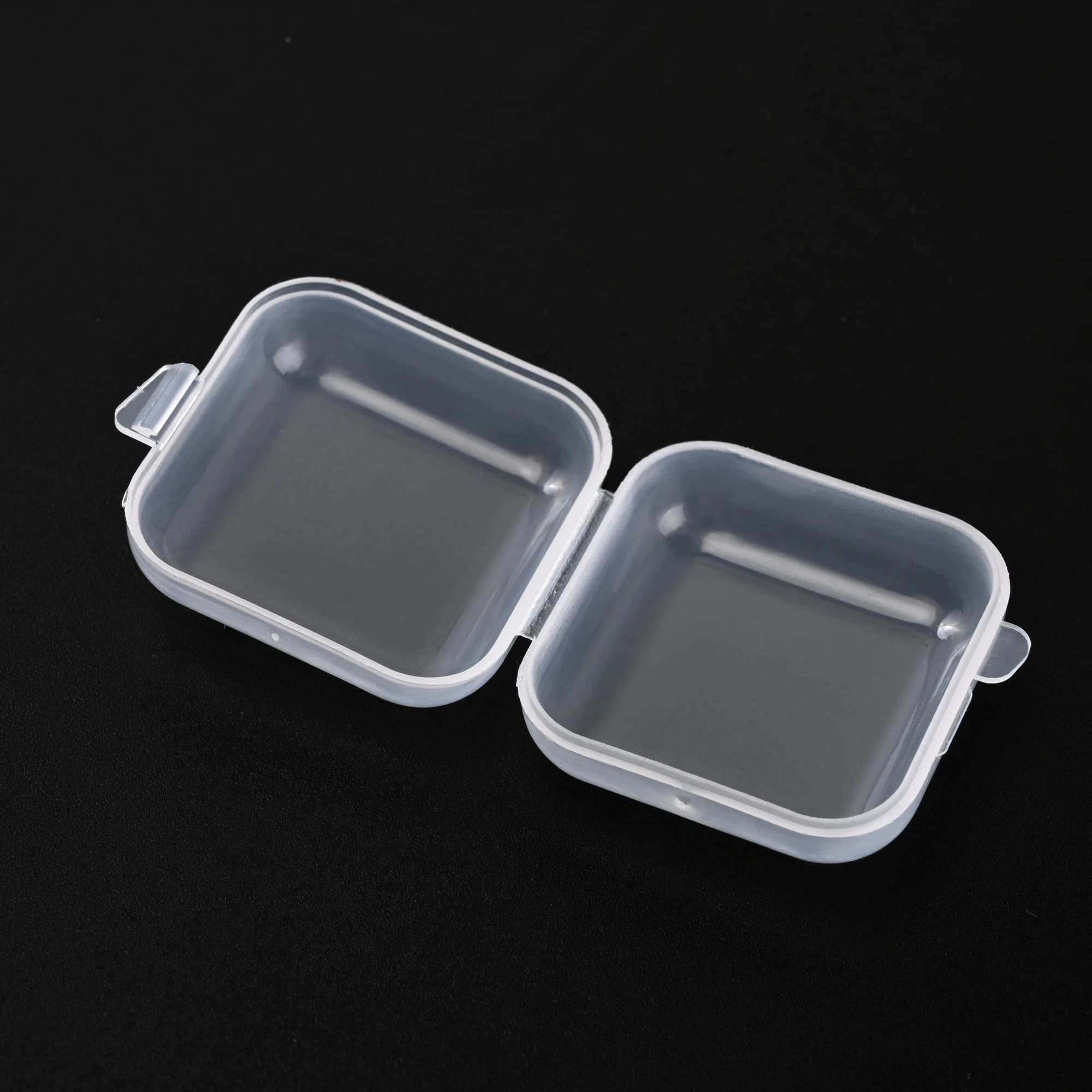 Mini boîtes carrées transparentes en plastique