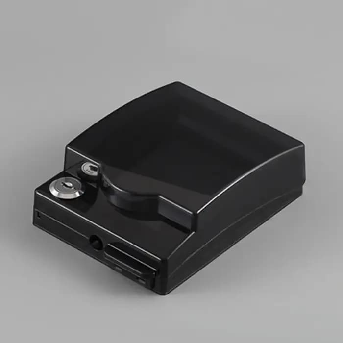 Boîte de prise étanche verrouillable avec clé pour la protection des prises électriques
