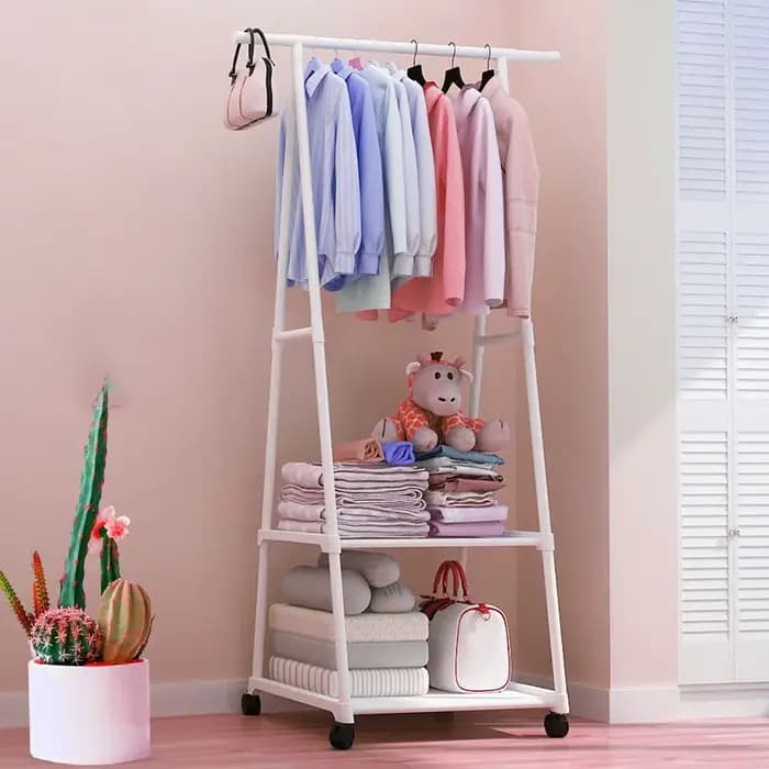 Porte-vêtements monté au sol
