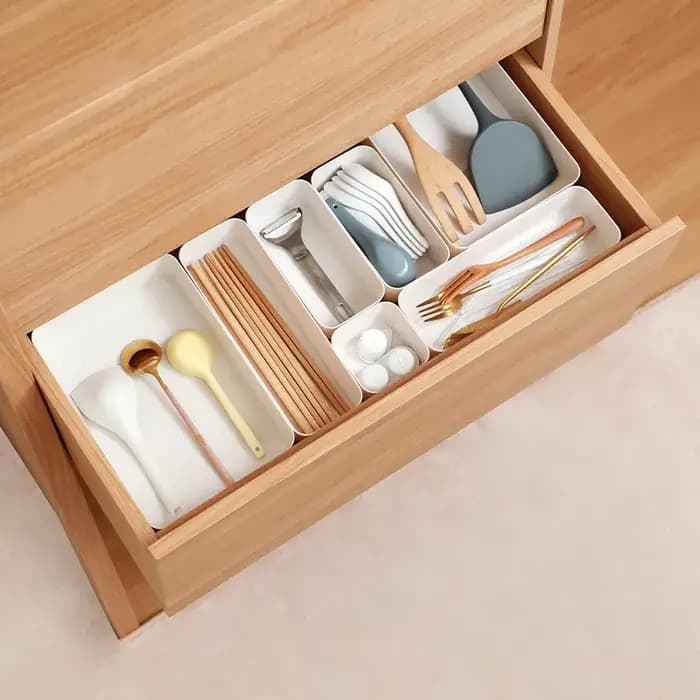 Boîte de rangement à tiroirs