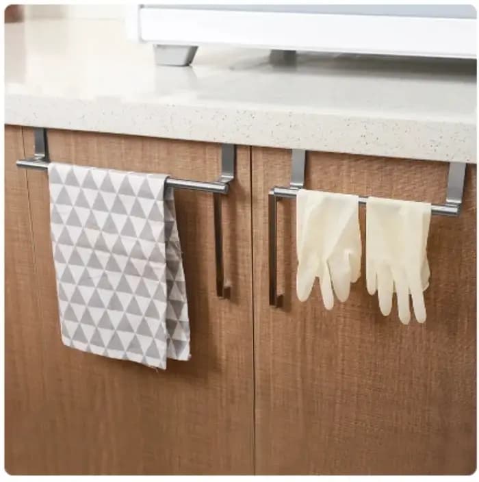 Porte-serviettes sur porte en acier inoxydable
