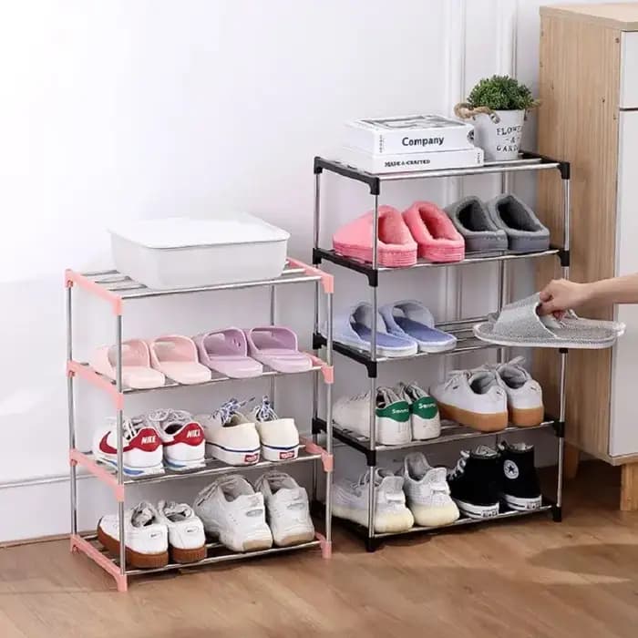 Chaussures T1 multicouches et peu encombrantes