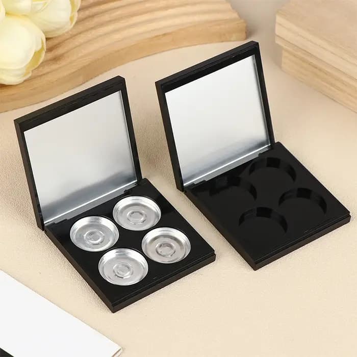 NOUVEAU Boîte de rangement magnétique vide à 4 compartiments pour cosmétiques