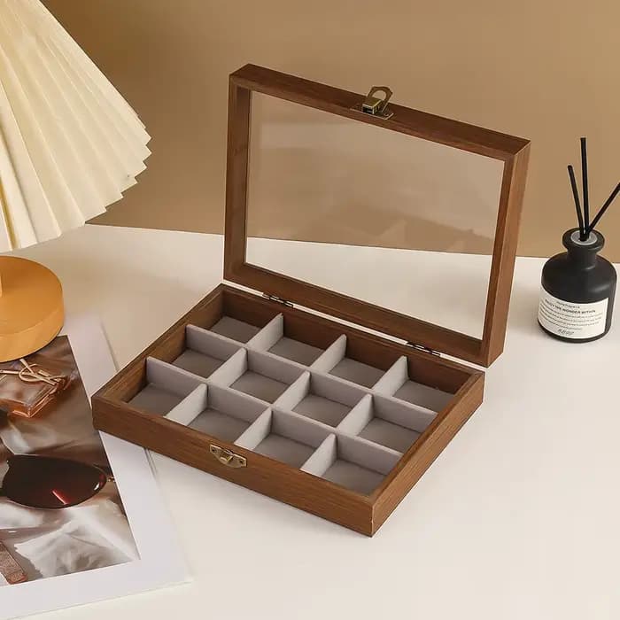 Boîte à bijoux en bois avec couvercle en verre