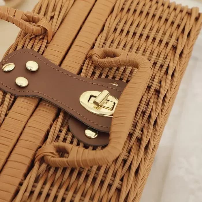 Boîte de finition semblable au rotin, panier en rotin tissé, boîte de rangement rétro, accessoires décoratifs, valise avec boîte-cadeau à main