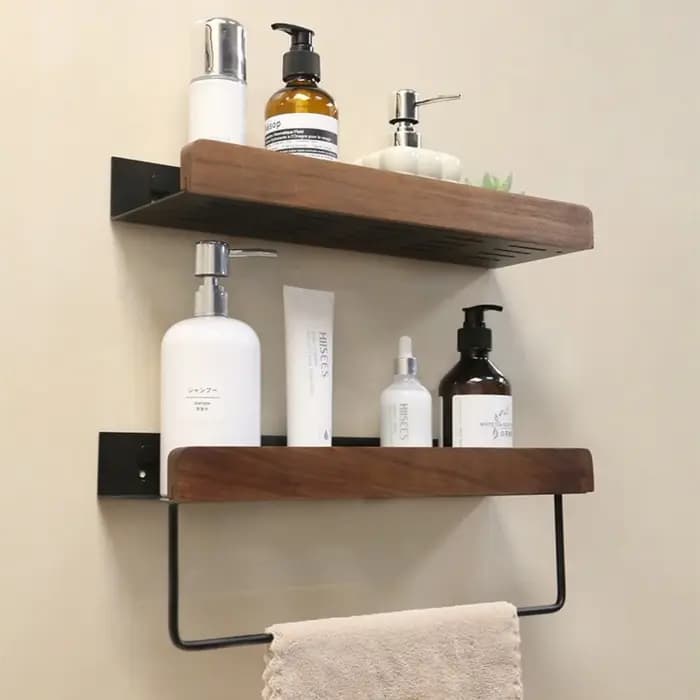 Étagère d'angle noire en aluminium et bois pour salle de bain