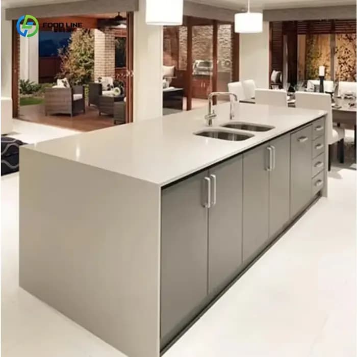 Armoire de cuisine personnalisée avec plan de travail en marbre