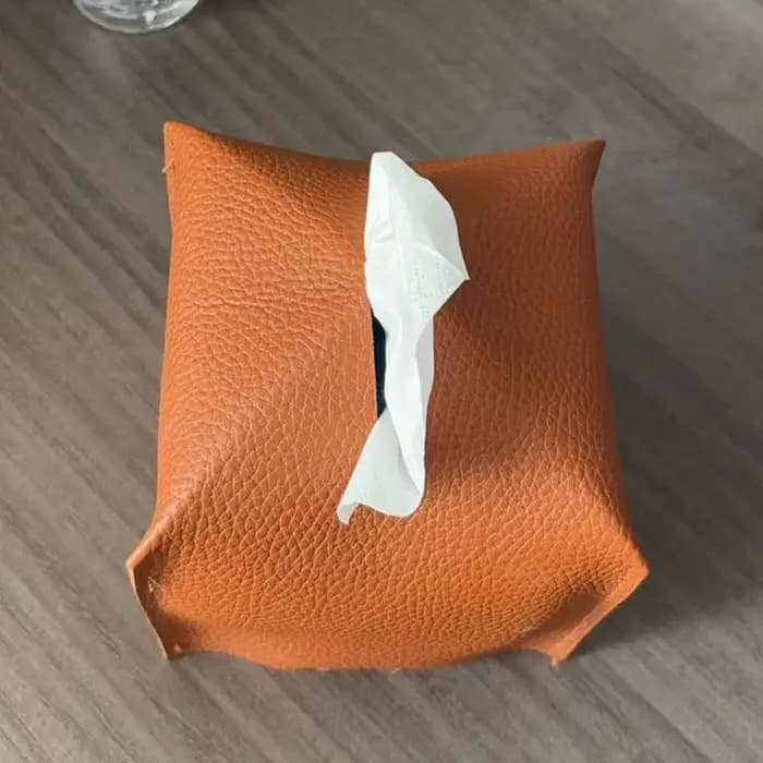 Boîte à mouchoirs tissée en damier
