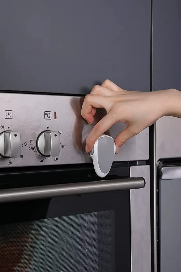 Serrure de porte de four de bébé pour la cuisine