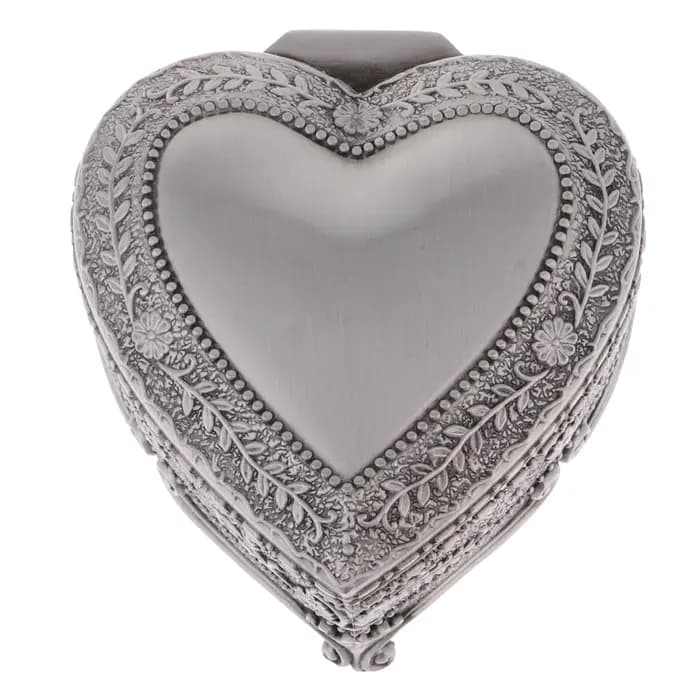 Boîte à bibelots de conception de coeur d'amour vintage