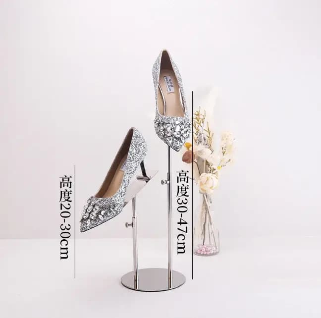 Présentoir à chaussures pour la vente au détail