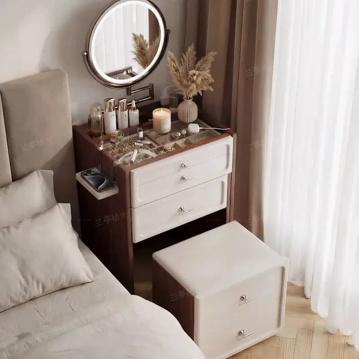 Coiffeuses vintage avec rangement intégré, établis de travail, tables de toilette assorties, tables de chevet, mobilier hôtelier