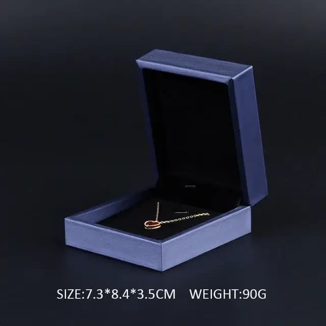 Nouvelle boîte à bijoux en tissu satiné