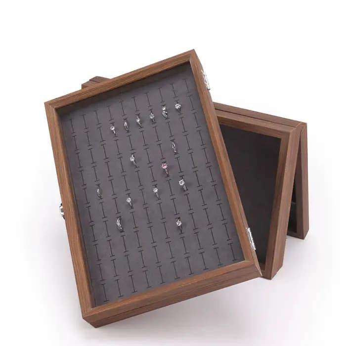 Boîte à bijoux intérieure en velours gris marron