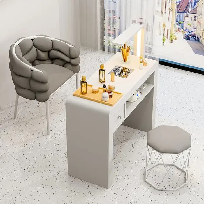 Étagère intégrée bureaux à ongles fournitures de rangement aspirateur