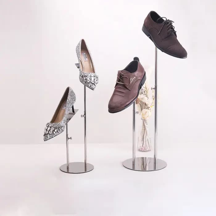 Présentoir à chaussures pour la vente au détail