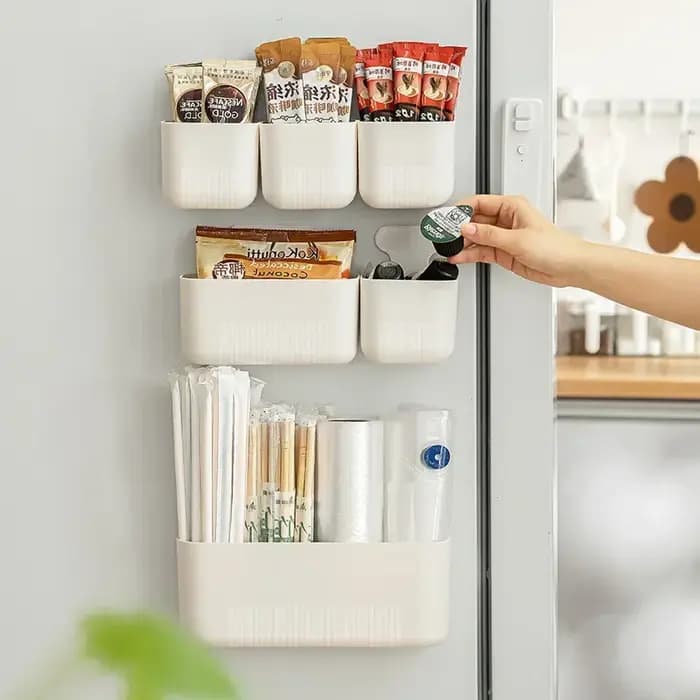 Boîte de rangement murale non perforée pour réfrigérateur domestique