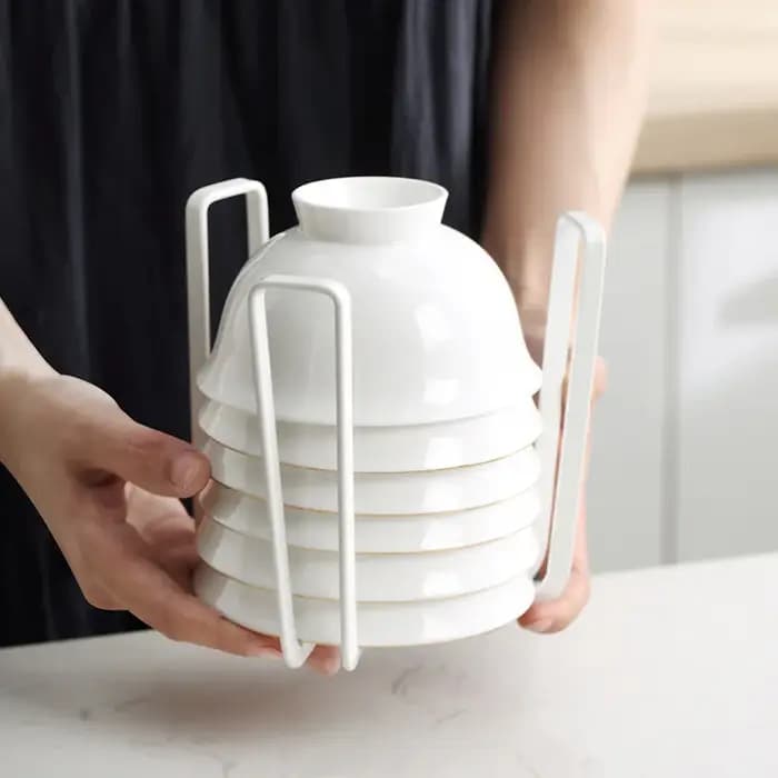 Étagère de rangement pour bols et assiettes en métal