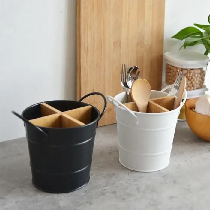 Étagère de rangement pour outils de cuisine F2 dans