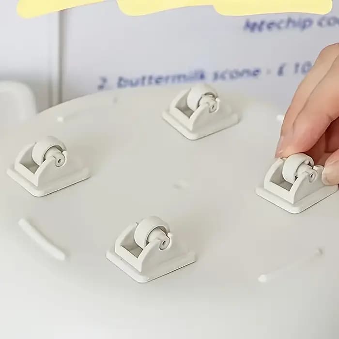 8 roulettes auto-adhésives | Meubles en plastique et boîtes de rangement