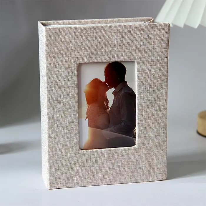 Innovant album de stockage de 100 photos ; Taille photo 4x6 ; Couverture en lin