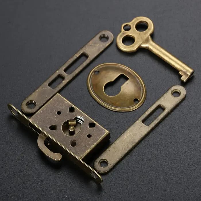 Boîte à bijoux en bois rétro