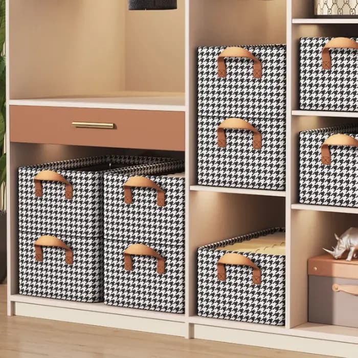 Boîte de rangement pliable en acier pour vêtements
