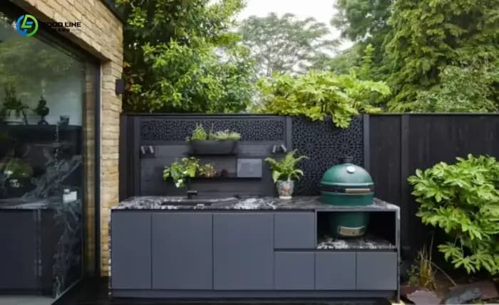 Armoire de cuisine extérieure en acier inoxydable de haute qualité sur mesure avec évier de buanderie moderne et porte en verre - Parfaite pour les petites cuisines