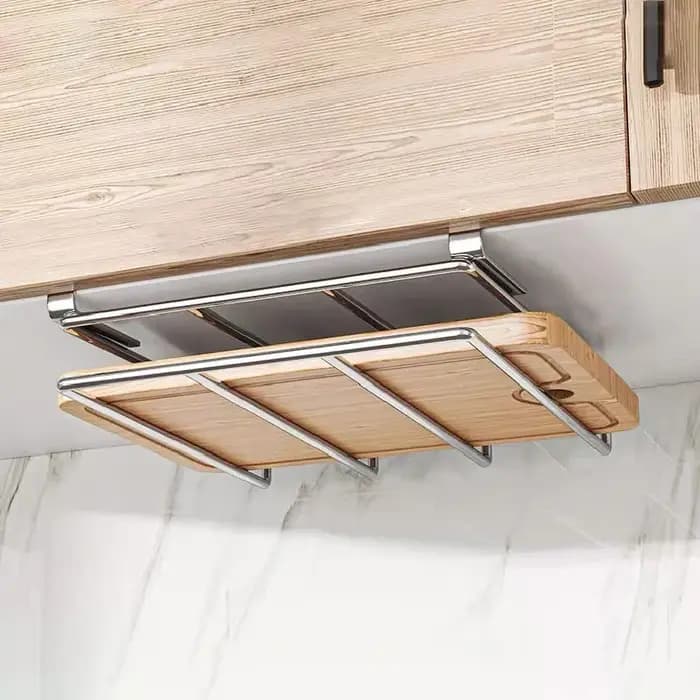Support de rangement suspendu sous armoire pour planches à découper
