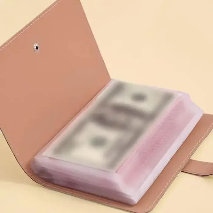 Carnet de rangement pour billets de banque de très grande capacité