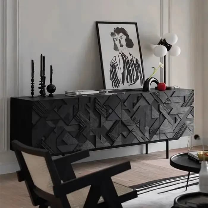 Vitrine en bois avec tiroirs