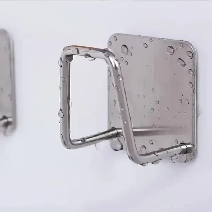 Support d'éponge pour évier de cuisine en acier inoxydable argenté