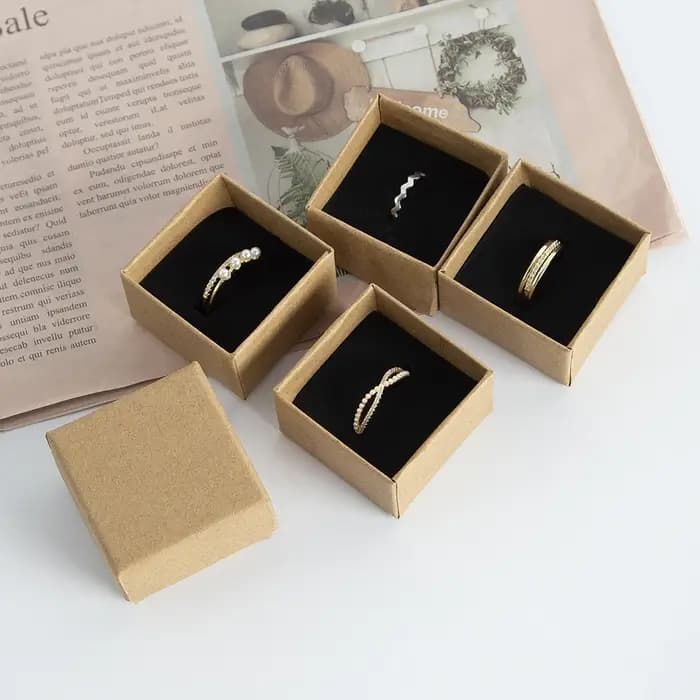 24 pièces 4x4x3cm bague bijoux Kraft boîte marron organisateur Carton