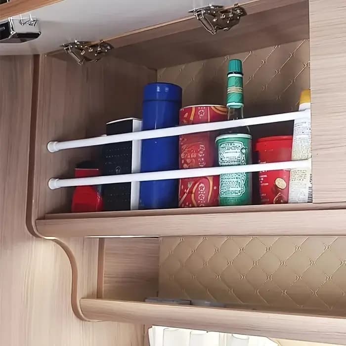 Barres de sécurité réglables pour clôture d'armoire RV
