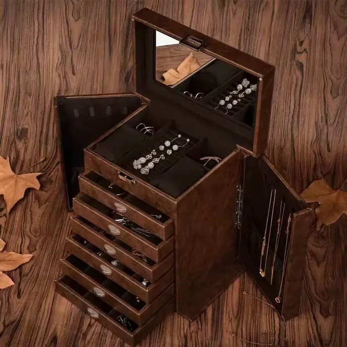 Grande boîte à bijoux en cuir avec miroir