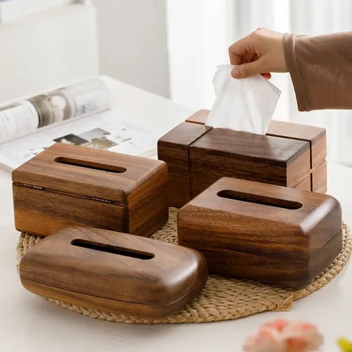 Boîte à mouchoirs en bois massif