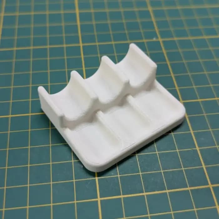 Boîte de rangement pour pinceaux en plastique, organisateur de pinceaux d'artiste portable et peu en