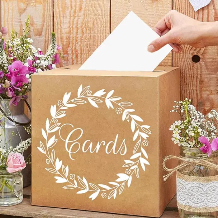 Boîte à cartes élégante en carton blanc et noir pour mariage
