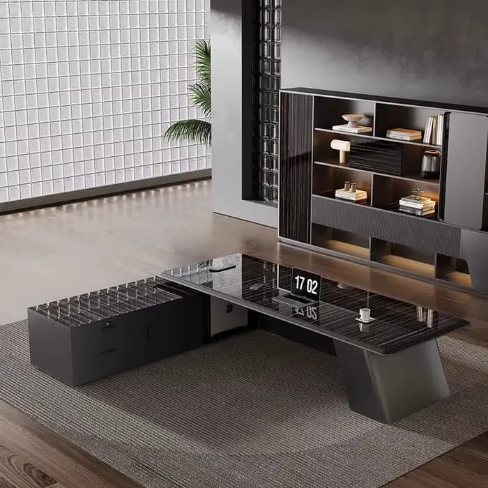 Bureau de bureau moderne peu encombrant