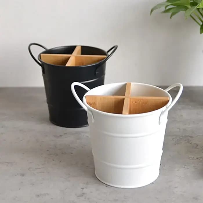 Étagère de rangement pour outils de cuisine F2 dans
