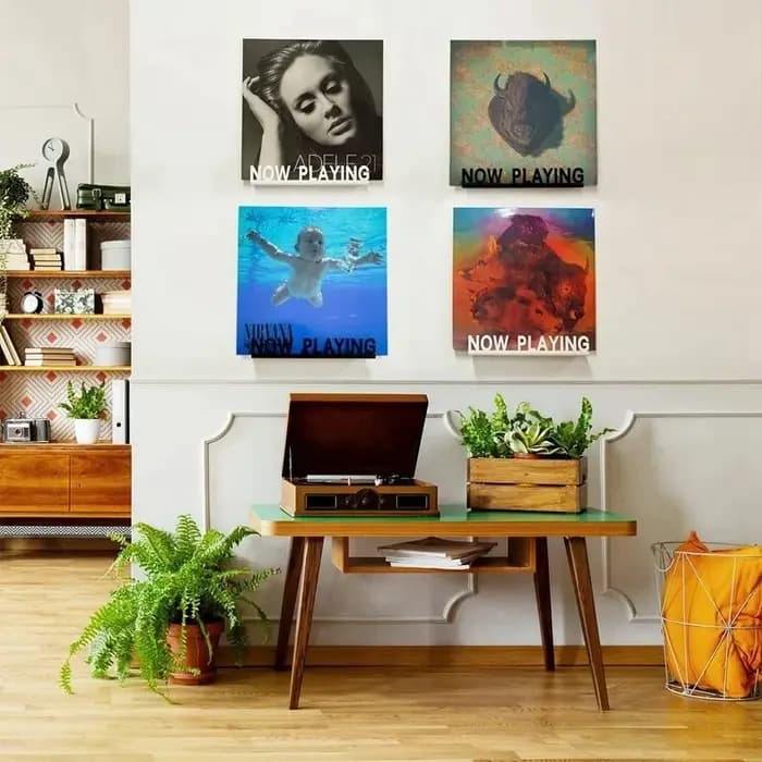 Présentoir mural pour disques CD
