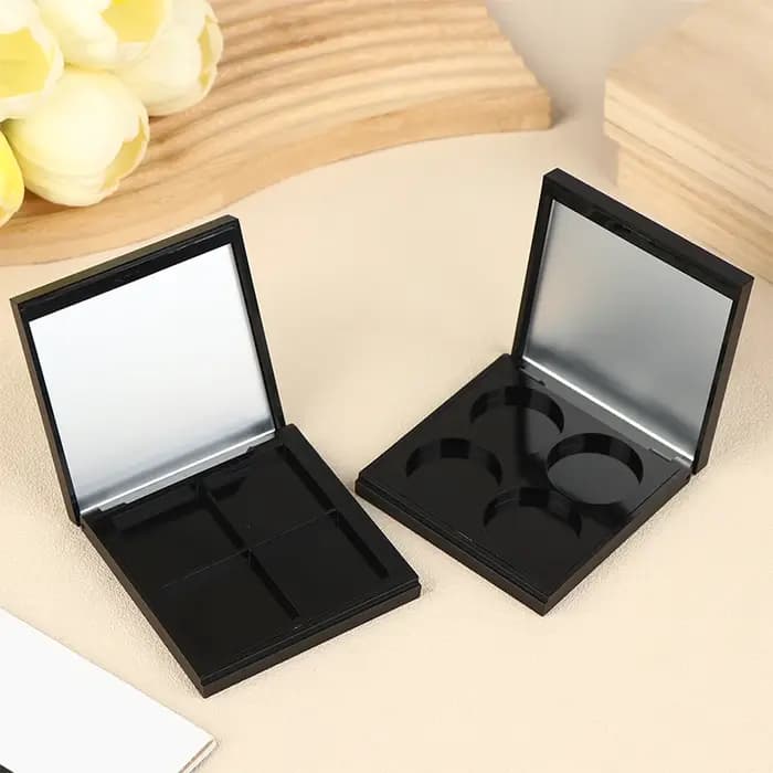 NOUVEAU Boîte de rangement magnétique vide à 4 compartiments pour cosmétiques