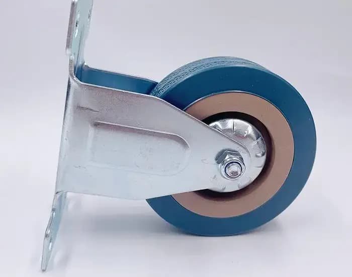 Roulette directionnelle pour étagère de réfrigérateur