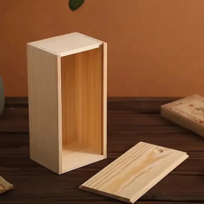 Boîte de rangement en bois avec couvercle coulissant en pin