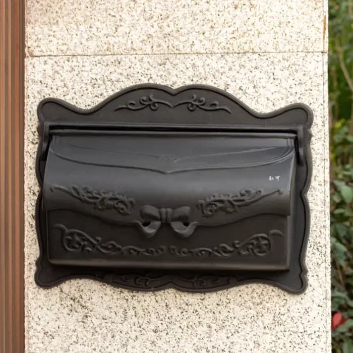 Boîte aux lettres en fer rustique européen noir mat