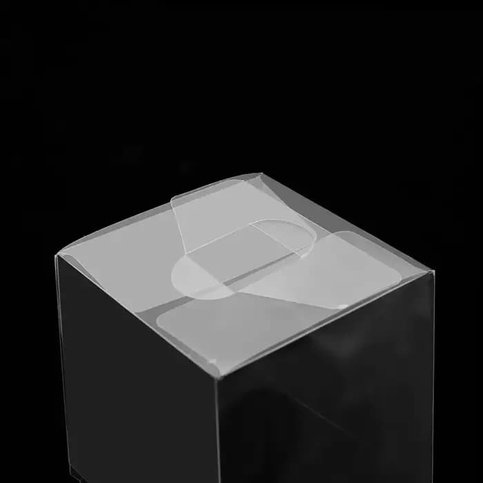 Boîtes à bonbons et chocolats transparentes chaudes