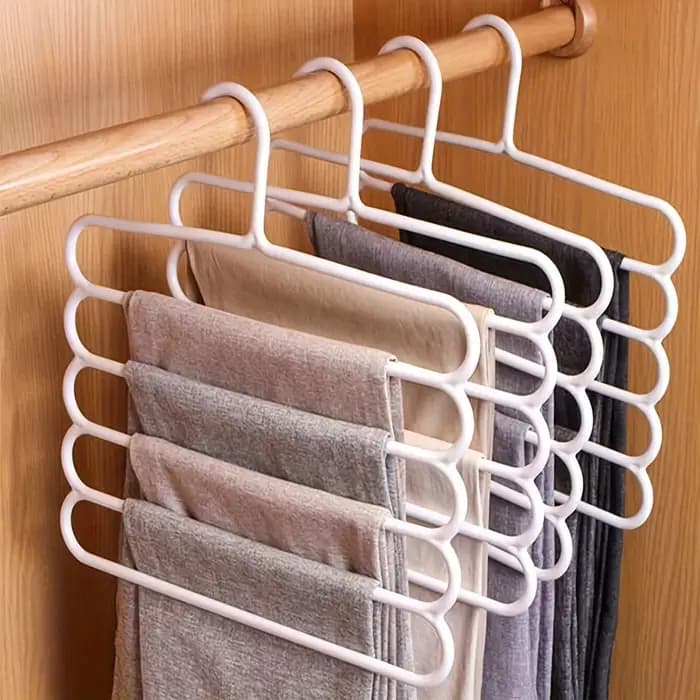 Porte-pantalons multi-niveaux - Conception peu encombrante
