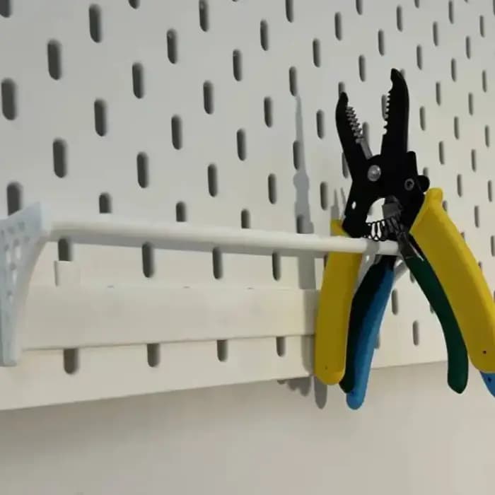Support de rangement pour outils ménagers