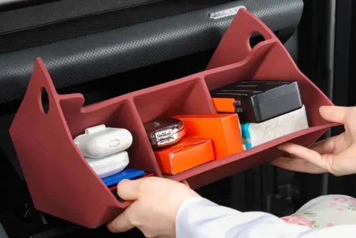 Boîte de rangement pour copilote de voiture