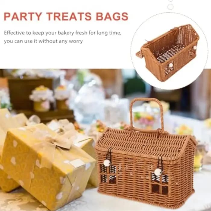 Panier en rotin en forme de maison avec couvercle